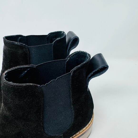 Bertuchi Suede Lug Sole Chelsea Boots Brown Ankle Pull-On Womens Size 9.5 - Picture 3 of 12